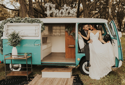 WildHearts Photo Booth Bus - United States