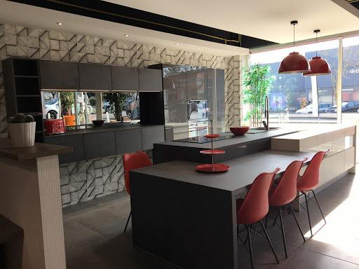Envia Cuisines Tours - Magasin de cuisine Gallery - France