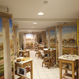 Photo n°1 de École Jean Sablé, Meilleur Ouvrier de France à Versailles (Cours de peinture)