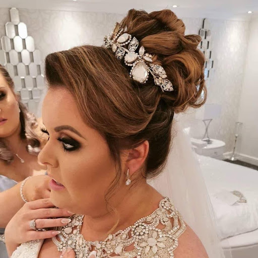Laura Courtie Hair - Thumbnail
