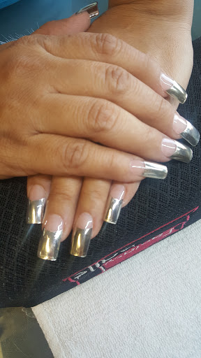 Meli Nails & Salon Gallery - United States