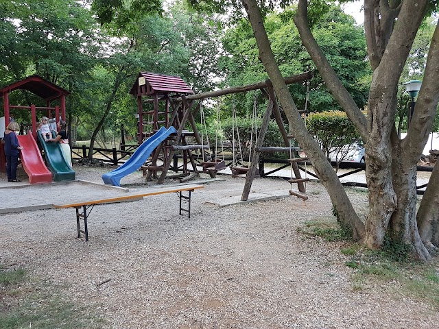 La Mezzaluna Agrigest S.R.L.