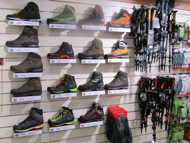 Avis sur Espace Montagne Rouen - espace-outdoor.fr à Rouen - Magasin d'articles de sports