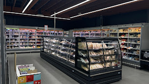 Photo n°6 de Super U à Neydens (Restaurant de sushis)