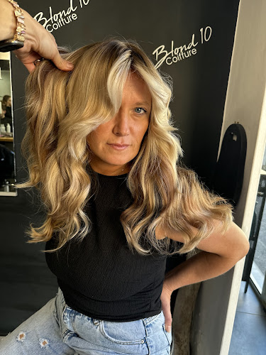 Commentaires et avis sur Blond 10 coiffure