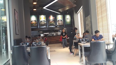 Photos of myBurgerLab TK