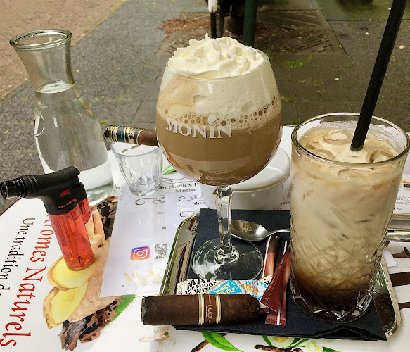 Beoordelingen van Sherlock's place in Rotterdam - Koffiebar