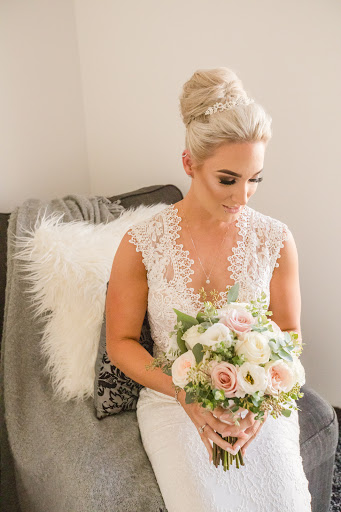 Truly Gorgeous Bridal Hair and Make up - Thumbnail