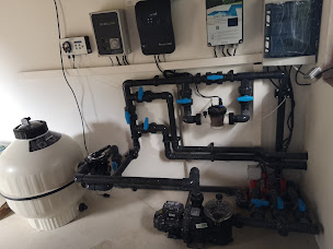 Photo n°7 de JMT à Saint-Ciers-d'Abzac (Piscine)