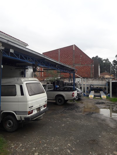 Photos of TECNOCENTRO AW - Auto Werksttat