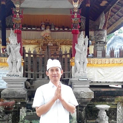 Photos of Pura Samuan Tiga