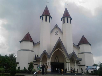 Photos of Gereja Katolik St. Theresia Kanak-Kanak Yesus, Air Molek