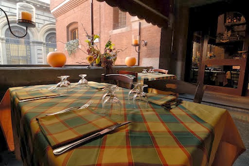 Taverna del Postiglione ristorante Bologna centro