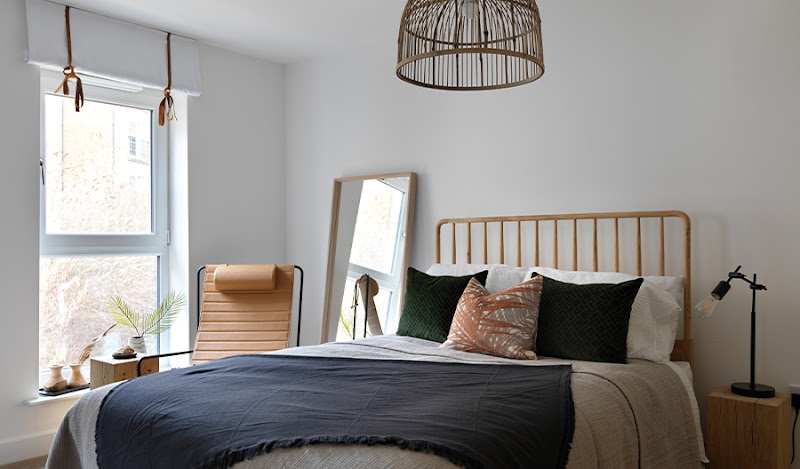 Entice by Strata photo 2