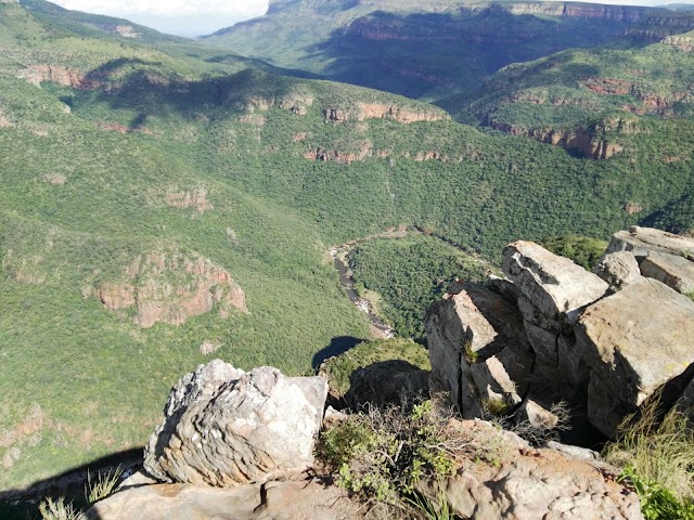 Three Rondavels View Point