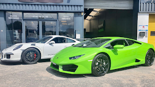 Photo n°2 de Factory Cars à Pontault-Combault (Vendeur de voitures d'occasion)