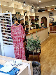 Photo n°5 de Boutique Chantal à Aix-les-Bains (Magasin de vêtements pour femmes)