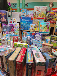 Photo n°7 de Goupil ou Face à Périgueux (Magasin de jouets)