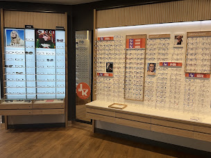 Photo n°11 de Opticien Firminy - Rue Jean Jaurès - Krys à Firminy (Magasin de lunettes de soleil)
