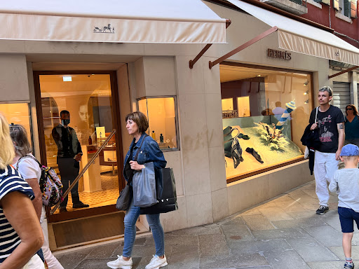 HERMÈS Venice Store Logo