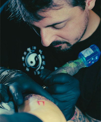 Karasu Tattoo