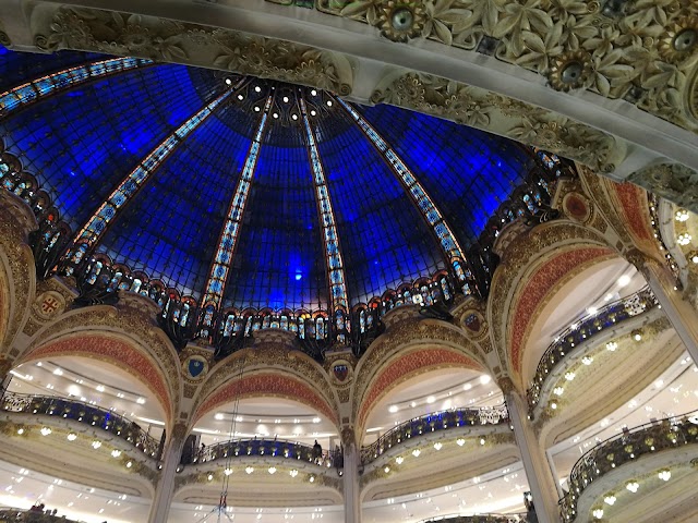 Galeries Lafayette Voyages