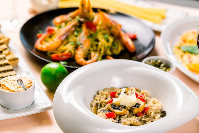 THE REVELIN - Ξυλόκαστρο