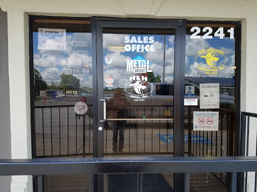 Metal Outlet