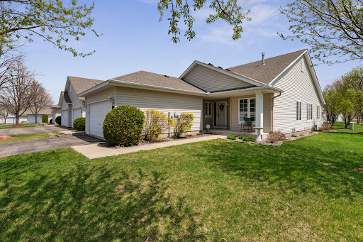 Realtor Heather Gates Peterson - Thumbnail