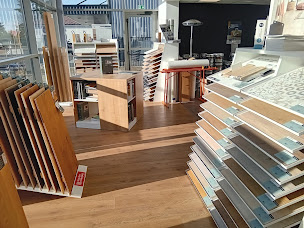 Photo n°3 de Comptoir de l'ours Selves à Gaillac (Magasin de peinture)