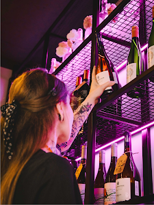 Niewinność Wine Bar Poznań