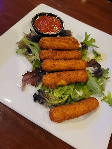 Lorenzo’s Pizza and Martini Lounge