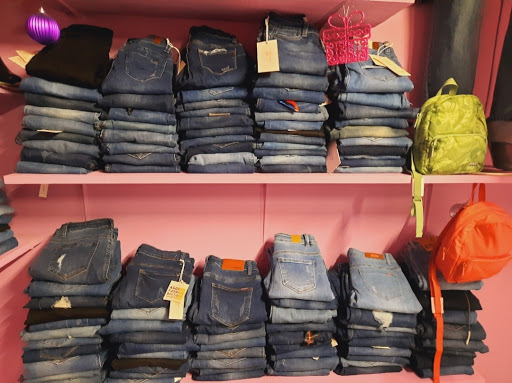 Shopping M.V - Thumbnail