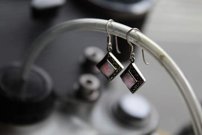 swaxjewellery.co.uk