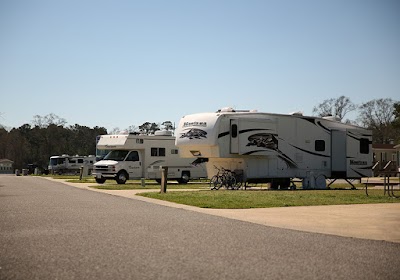 Red Shoes RV Park & Chalets