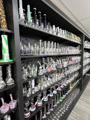 Urban Konnection Smoke Shop & Vape Shop - Thumbnail