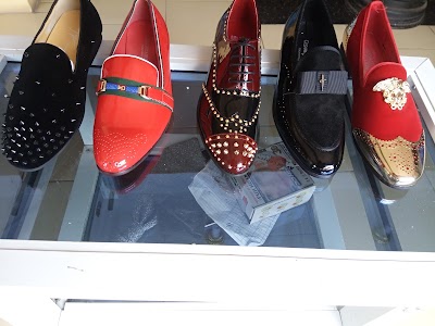 Photos of Cosmos Boutique & Suits warehouse