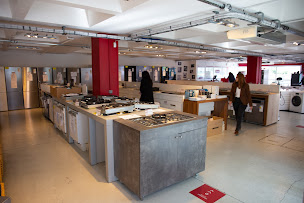 Photo n°3 de Magasin d'Usine Miele à Le Blanc-Mesnil (Magasin d'électroménager)