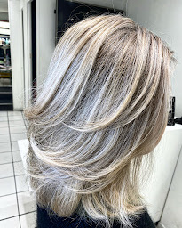 Photo n°4 de Jean-Claude Biguine Jourdain à Paris (Magasin de produits de beauté)