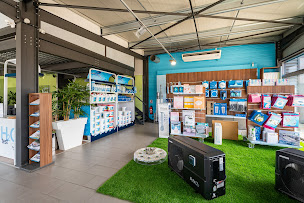 Photo n°5 de Piscines Desjoyaux à Saint-Marcellin (Société de construction de piscine)