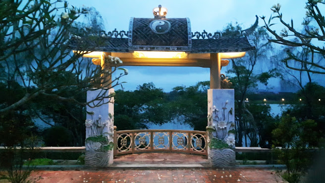 Nhà vườn Bến Xuân by null