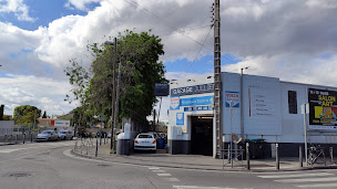 Photo n°1 de Mazargues Electric Auto - Bosch Car Service à Marseille (Magasin de pneus)