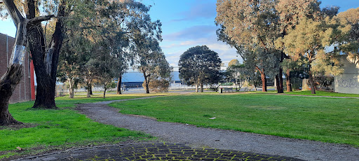 Holloway Drive Reserve - Thumbnail