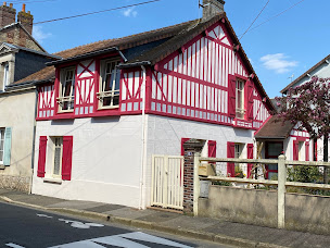 Photo n°29 de Gagneux Décors - Entreprise de Peinture et Revêtement de sol à Alençon (Service de pose de parquet)