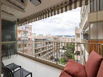 Renovated flat 250m from the beach - Town centre - 2BR/6p- Belvilla by Oyo à Antibes