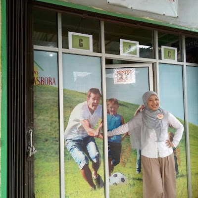 Photos of Indomaret Sari Asih