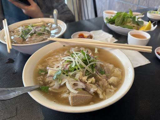 Pho Chu The - Thumbnail