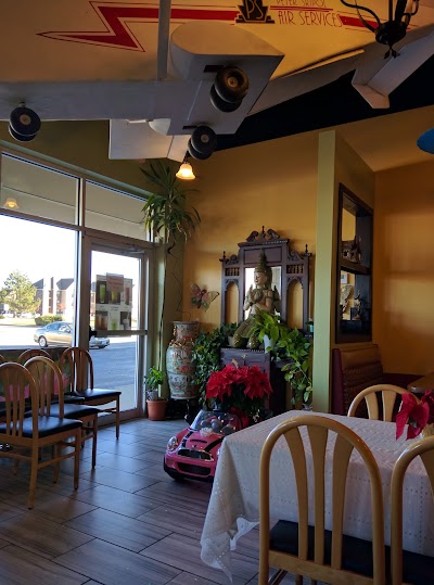 Photos of Tik's Thai Express LLC
