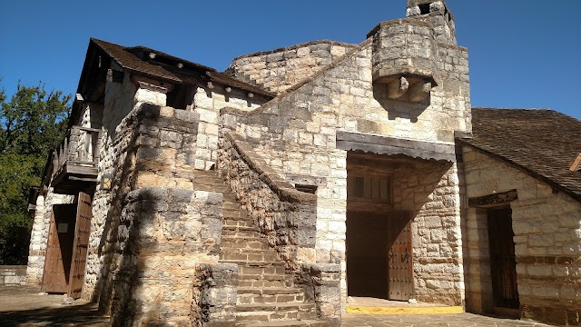 Longhorn Cavern State Park