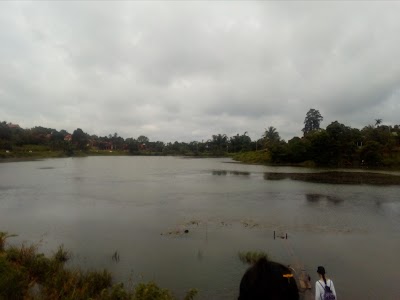 Photos of Leur Lake
